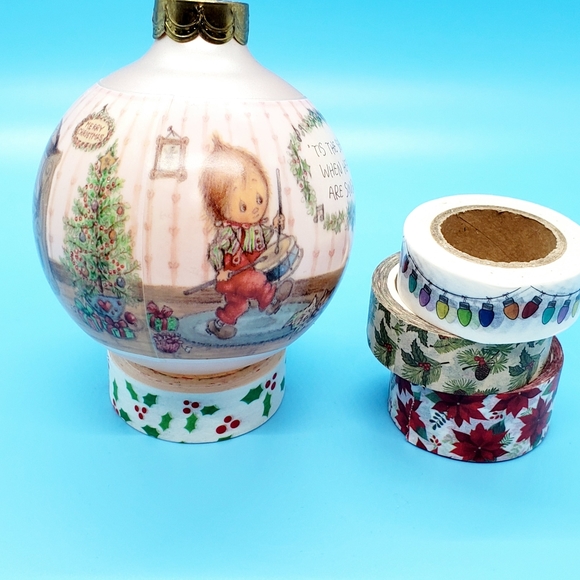 Vintage Betsey Clark Hallmark 'Tis the season, when hearts are singing' 1990 - Picture 5 of 7